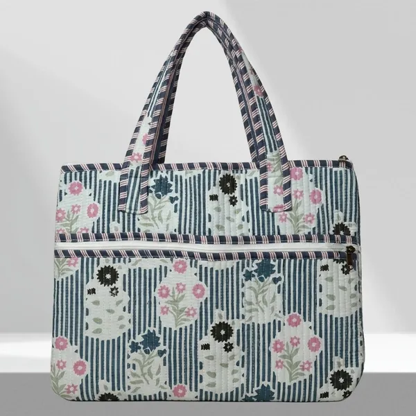 Dhundli_Phool_Office_Laptop_Bag_Grey_White_Floral_Quilted_Laptop_Bag_With_Zip_House_Of_Virasaat