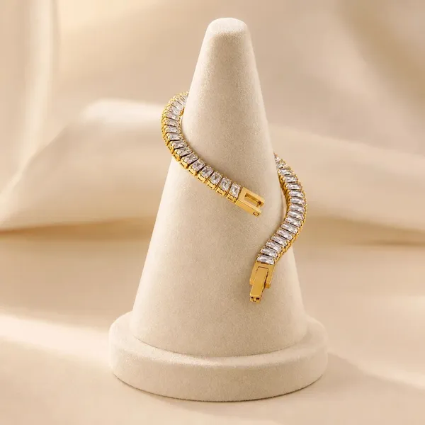 Gold_And_White_Anti-Tarnish_Crystal_Link_Chain_Bracelet_For_Women
