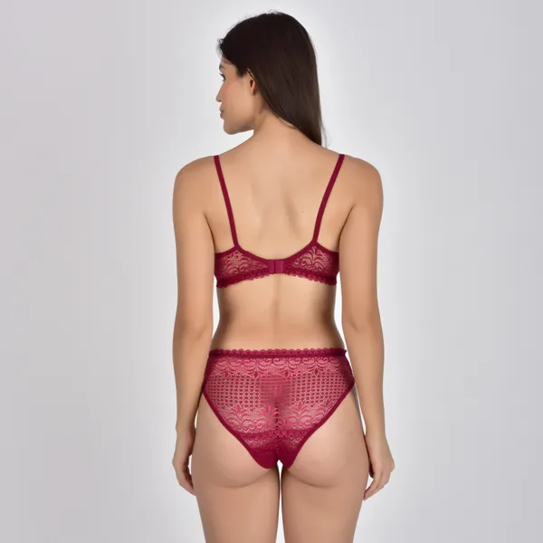 Maroon_Lace_Bra_And_Brief_Set_for_Women