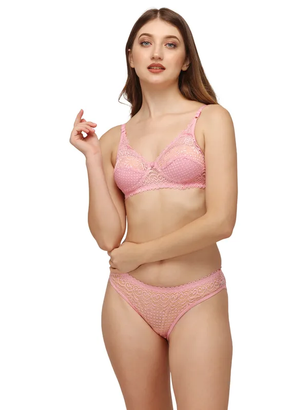 Pink_Lace_Bra_And_Panty_Set_for_Women