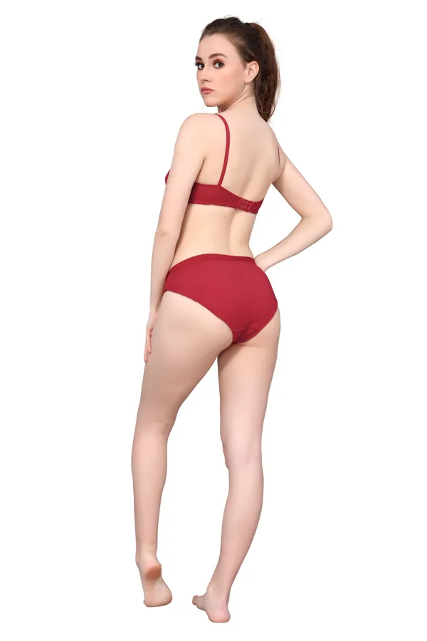 Red_Solid_Bra_And_Brief_Set_For_Women