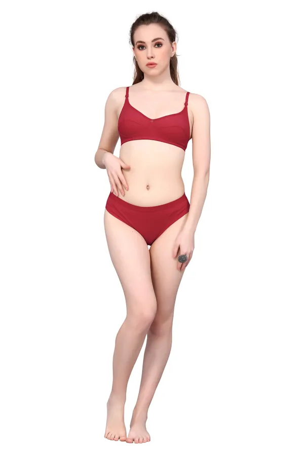 Red_Solid_Bra_And_Brief_Set_For_Women