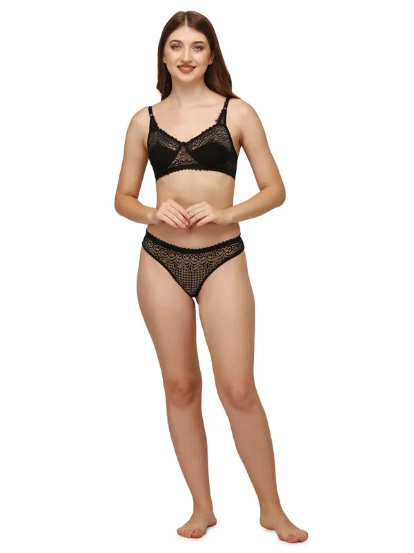 Black_Lace_Lingerie_Set_for_Women