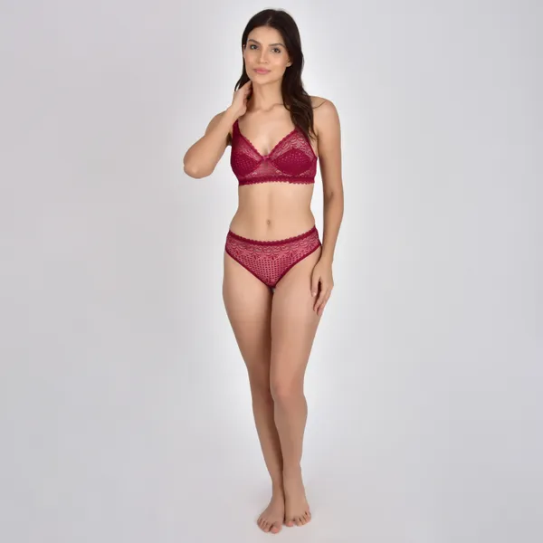 Maroon_Lace_Bra_And_Brief_Set_for_Women