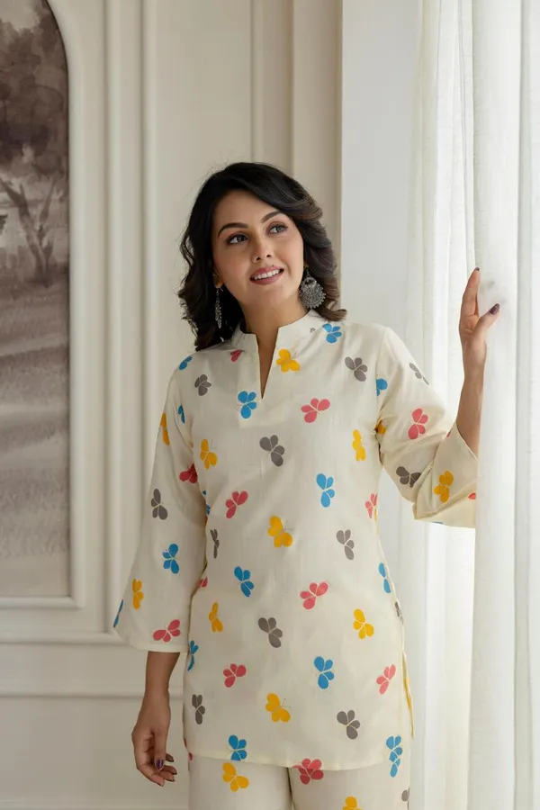 Women's_Printed_Kurta_Set_–_Off_White_&_Multicolor_Floral