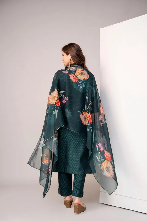 Women's_Printed_Kurta_Set_–_Dark_Green_&_Pink/Gold_Floral