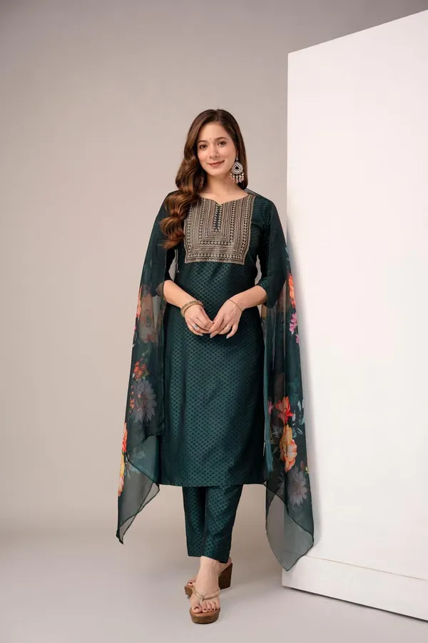 Dark_Green_And_Pink_Gold_Floral_Cotton_Printed_Kurta_Set_For_Women