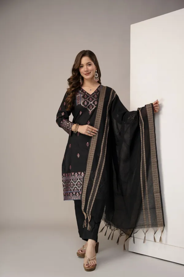 Black_Cotton_Straight_Printed_Kurta_Set_For_Women