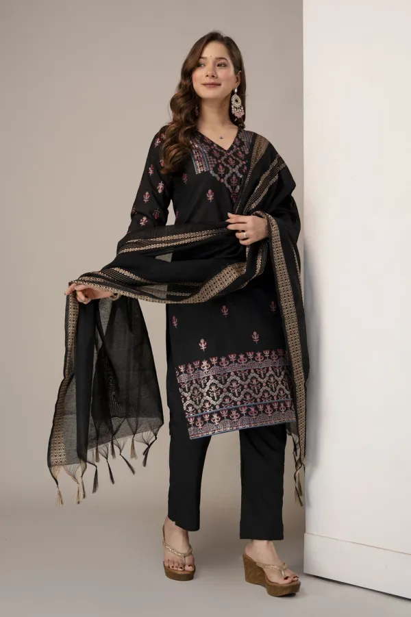 Black_Cotton_Straight_Printed_Kurta_Set_For_Women