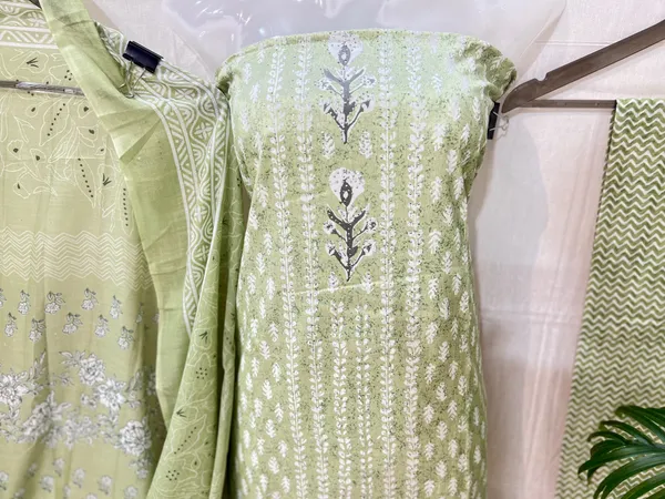 Green_Printed_Unstitched_Suit_Set_for_Women