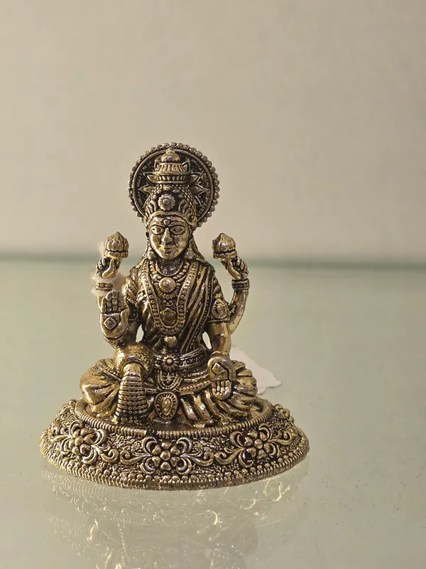 tulsi_all_in_one-LAKSMI-idol