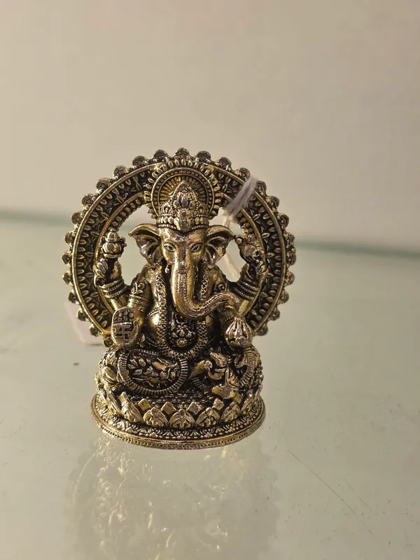 tulsi_all_in_one-GANPATI_-idol