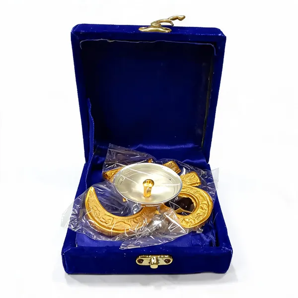 Gold_White_Metal_Om_Diya