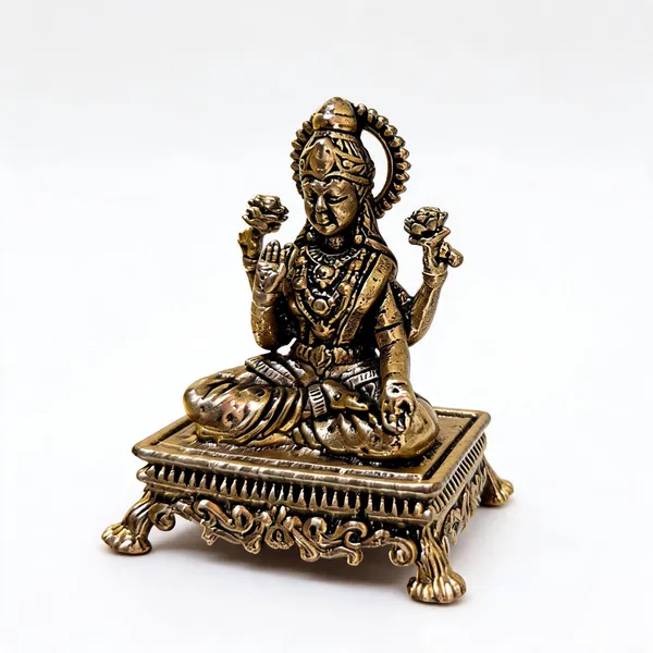 Gold_Brass_Laxmi_Idol