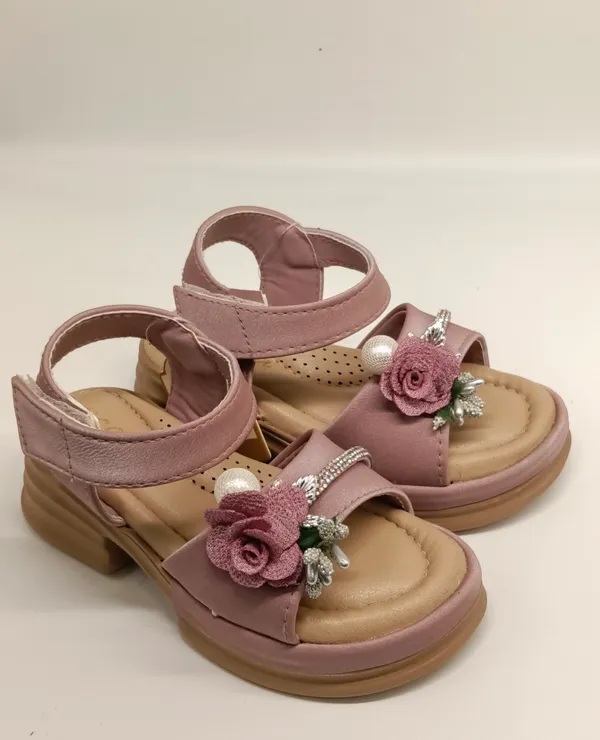 Pink_Synthetic_Floral_Sandals_for_Girls