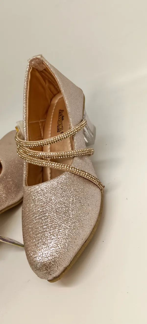 Champagne_Glitter_Pointed_Toe_Heels_for_Women