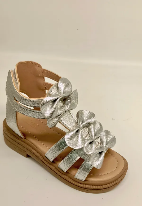 Silver_Embellished_Flat_Sandals_for_Women
