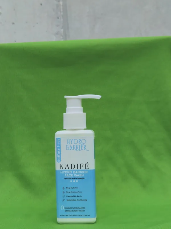 Kadife_Hydro_Barrier_Hyaluronic_Acid_Ceramide_Face_Wash