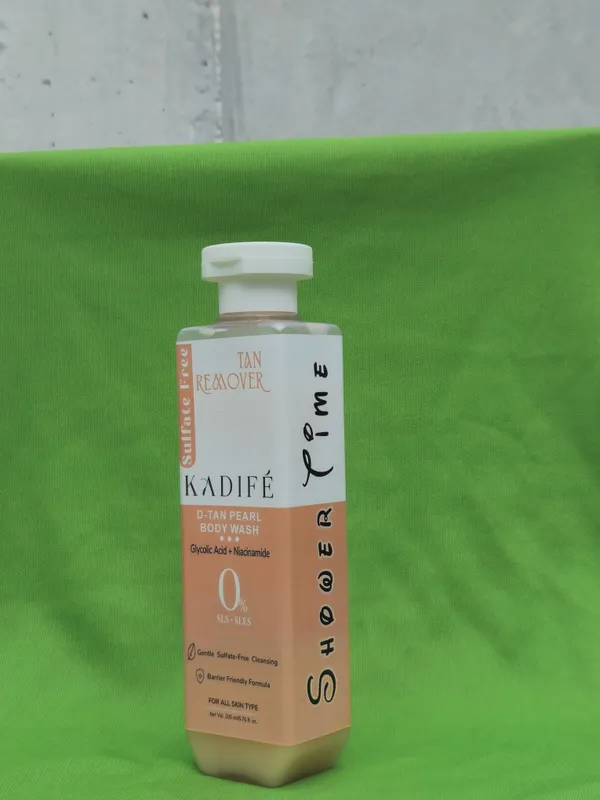 Kadife_D-Tan_Pearl_Body_Wash_With_Glycolic_Acid_And_Niacinamide
