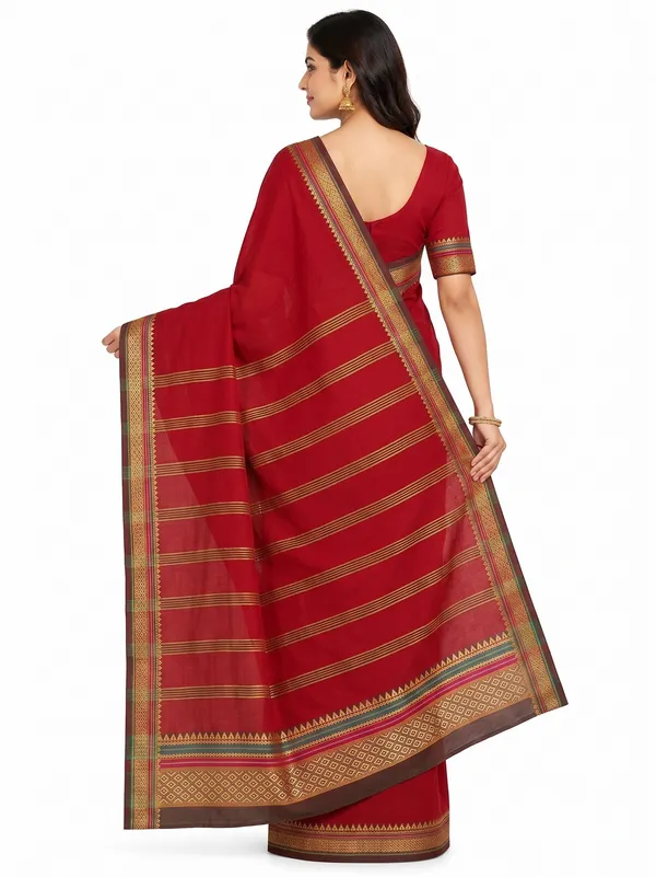 Red_Pure_Cotton_Temple_Border_Maheshwari_Saree_For_Women