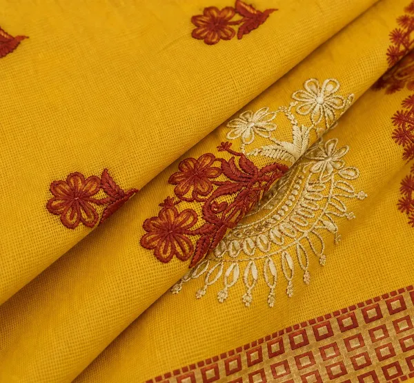 Yellow_Pure_Cotton_Thread_Embroidery_Woven_Border_Saree_For_Women