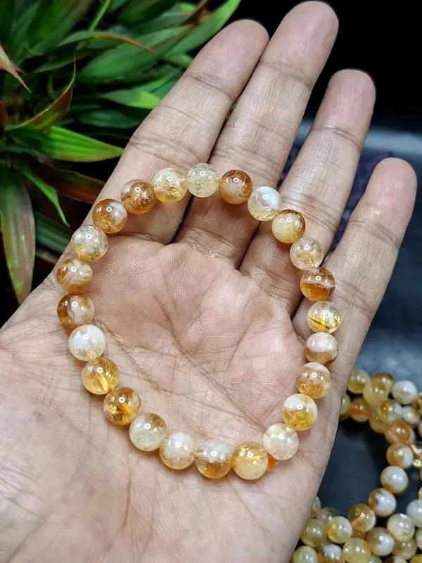 Golden_Gemstone_Citrine_Gemstone_Beaded_Bracelet_For_Unisex
