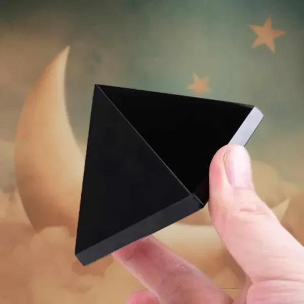 Black_Geometric_Pyramid_Decorative_Showpiece