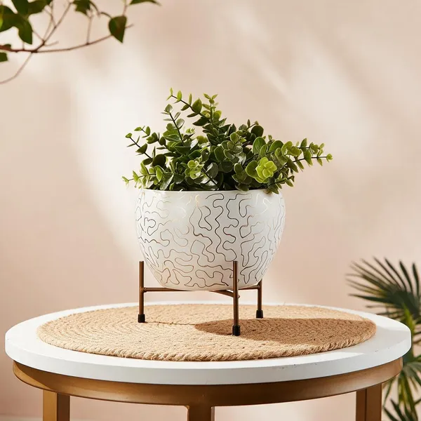 Iron_Modern_Abstract_White_Planter_Pot_With_Stand_-_Pack_of_2