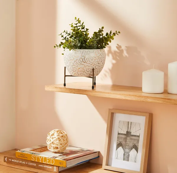 White_Abstract_Pattern_Plant_Pot_With_Stand