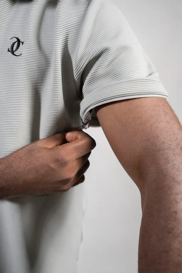 Elite_Zipper_Polo_Detachable_Sleeves_Light_Grey