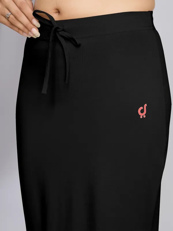 Black_Cotton_Saree_Shapewear_Petticoat_�_Stretchable_Mermaid_Fit,_Drawstring_Waist