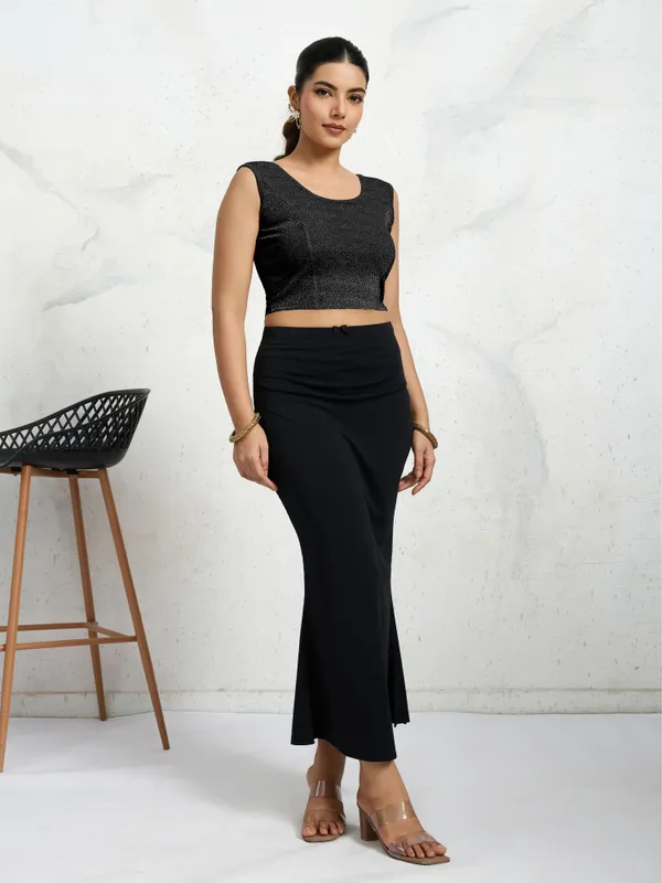 Black_Polyester_Elastane_Zari_Stretchable_Sleeveless_Ready_to_Wear_blouse_for_women