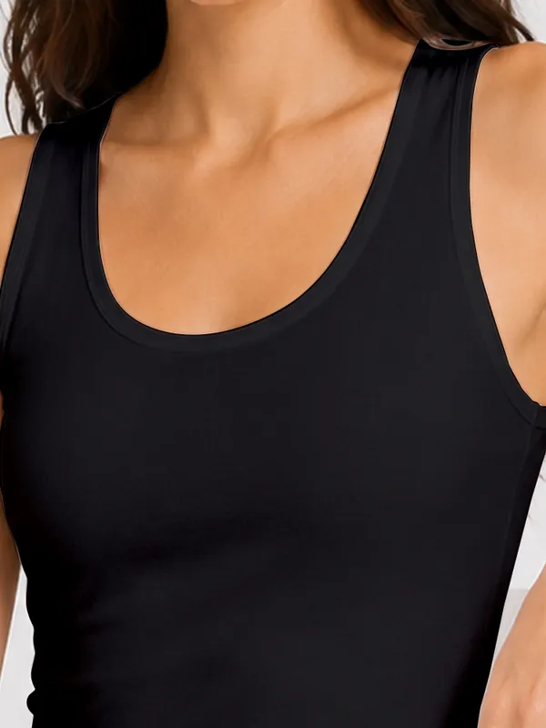 Black_Sleeveless_Scoop_Neck_Regular_Length_Tank_Top_For_Women_-_Relaxed_Fit,_Soft_and_Breathable_Cotton