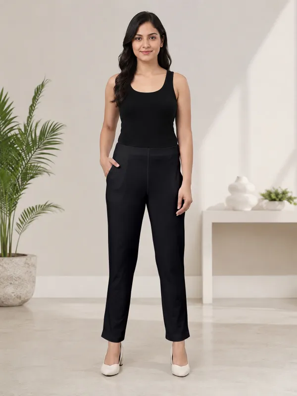 Black_Super_Cotton_Stretch_Pants_Full_Length_for_Women_Breathable