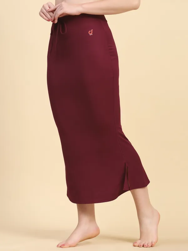 Maroon_Stretch_Mermaid_Skirt_for_Women