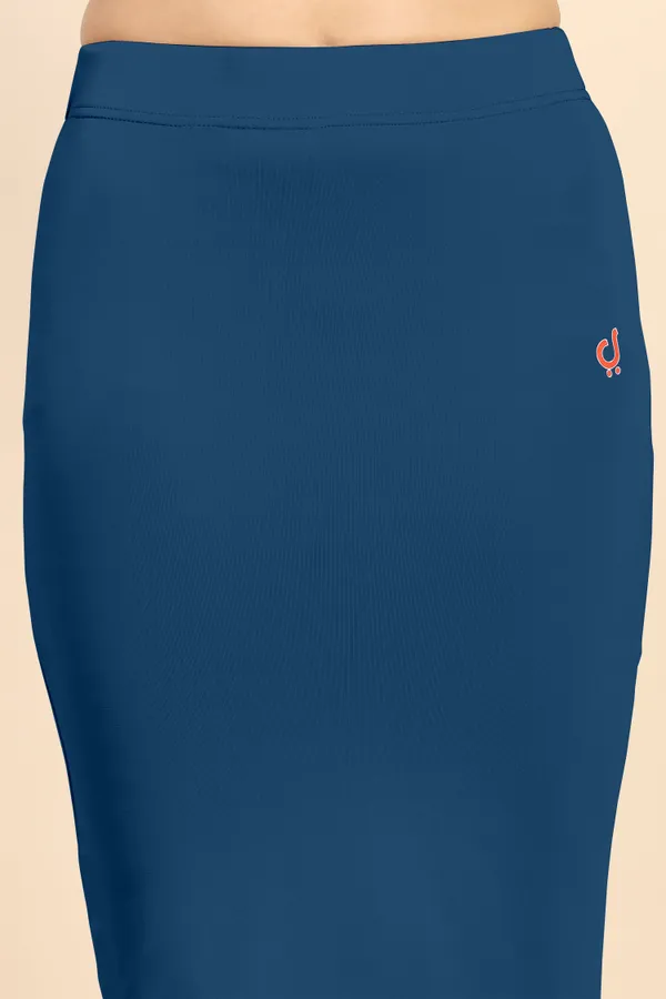 Blue_Polyester_Spandex_Stretchable_Straight_Saree_Shapewear_Petticoat_for_Women