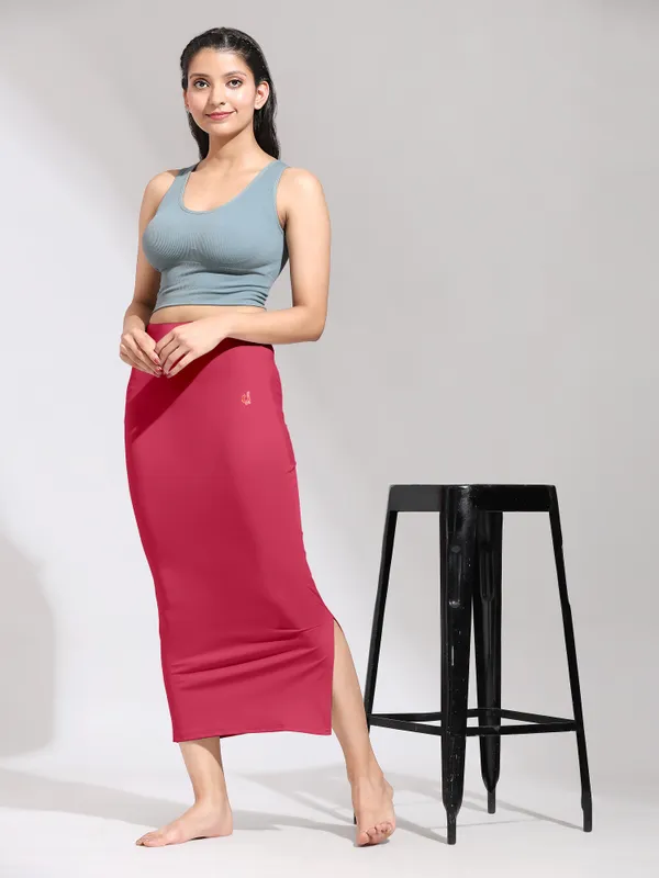 Rasberry_Polyester_Spandex_Stretchable_Straight_Saree_Shapewear_Petticoat_for_Women
