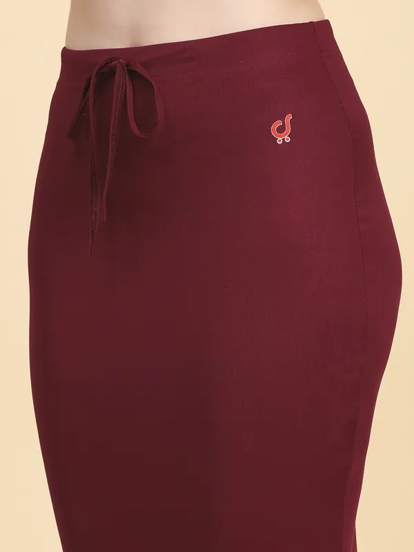 Maroon_Stretch_Mermaid_Skirt_for_Women