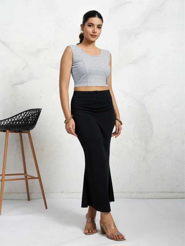 Silver_Polyester_Elastane_Zari_Stretchable_Sleeveless_Ready_to_Wear_blouse_for_women