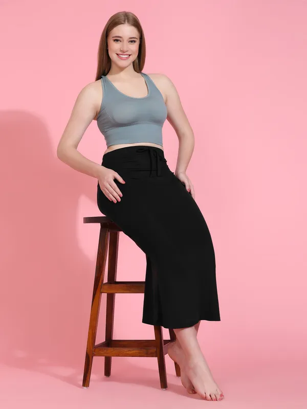 Black_Stretch_Mermaid_Skirt_for_Women