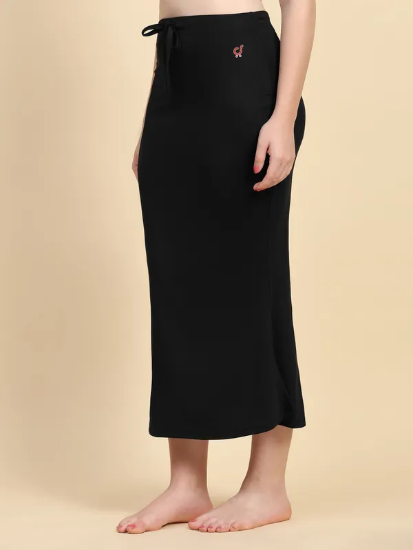 Black_Stretch_Mermaid_Skirt_for_Women