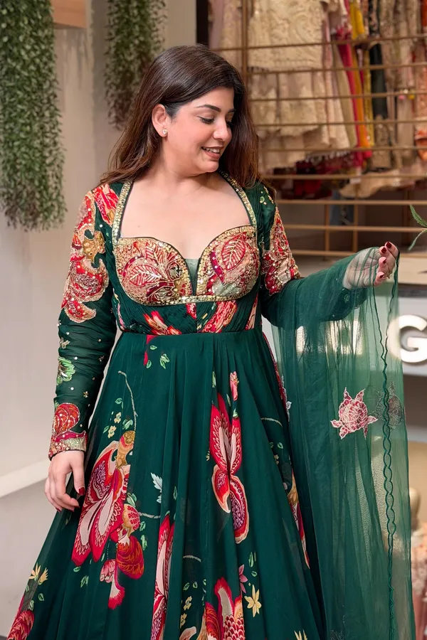 Green_Cotton_Floral_Flared_Anarkali_Suit_Set_For_Women