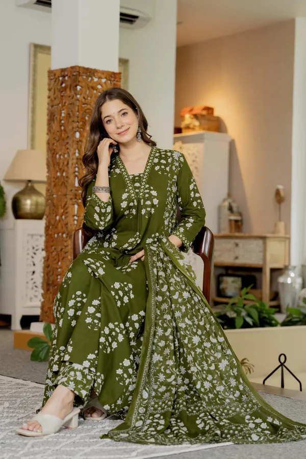 Olive_Green_Cotton_Floral_Print_Kurta_Set_With_Dupatta_For_Women