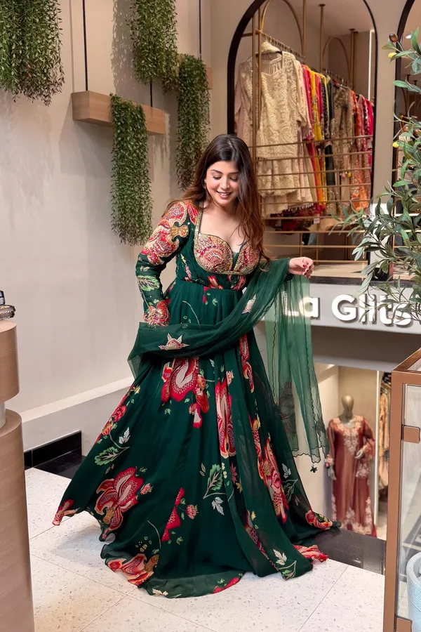 Green_Cotton_Floral_Flared_Anarkali_Suit_Set_For_Women