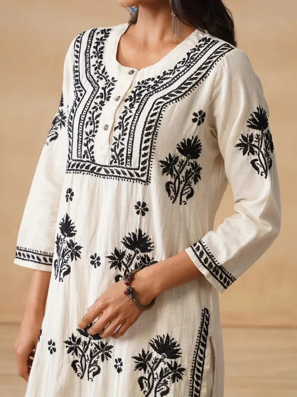 White_Cotton_Straight_Floral_Print_Kurta_Set_For_Women