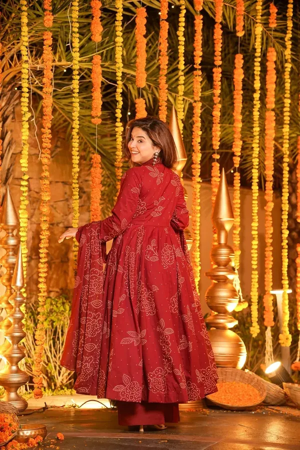 Red_Cotton_Flared_Printed_Anarkali_Kurta_Set_For_Women