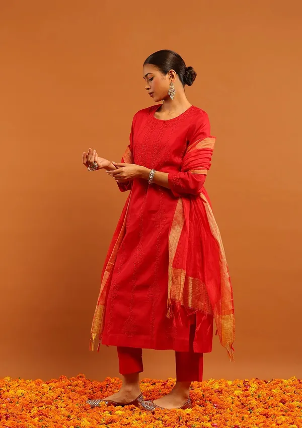Red_Cotton_Straight_Kurta_Pant_Set_With_Dupatta_For_Women