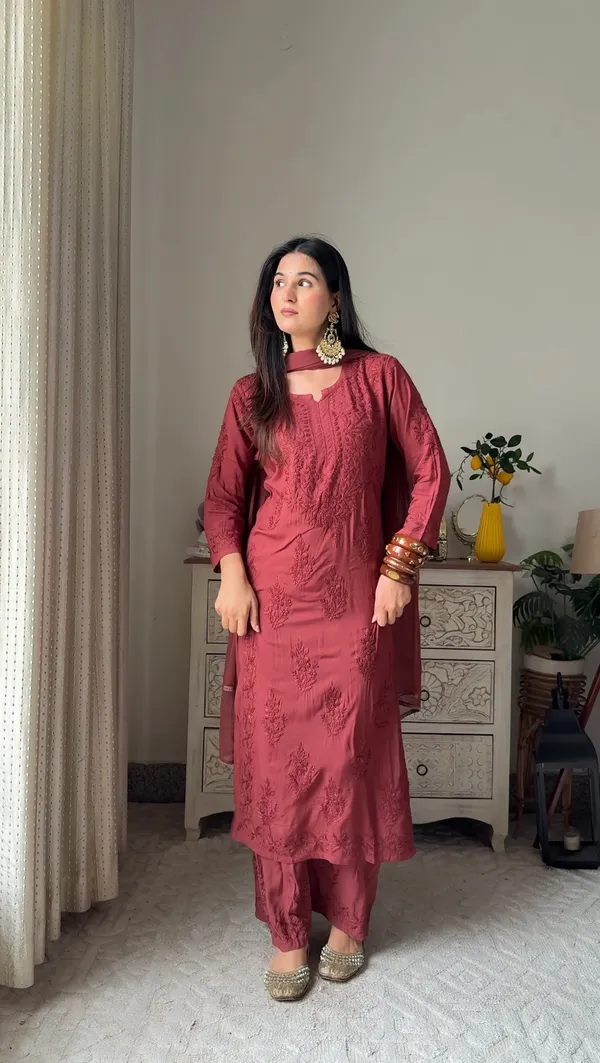 Maroon_Cotton_Embroidered_Straight_Kurta_Set_For_Women