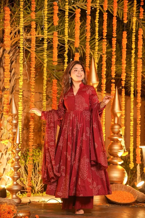 Red_Cotton_Flared_Printed_Anarkali_Kurta_Set_For_Women