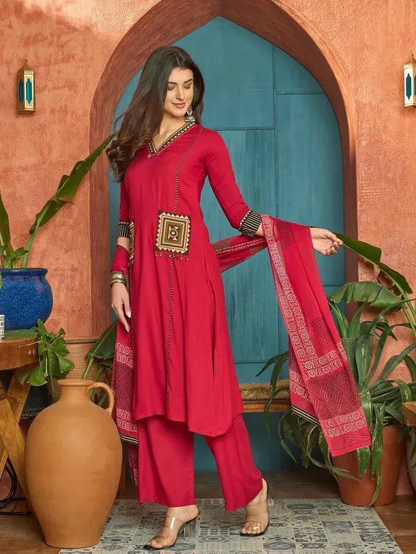 Red_Cotton_Flared_Anarkali_Kurta_Set_For_Women